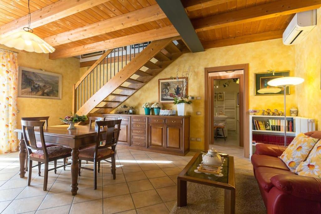 Bed & Breakfast Lucy บาร์โดลิโน ภายนอก รูปภาพ