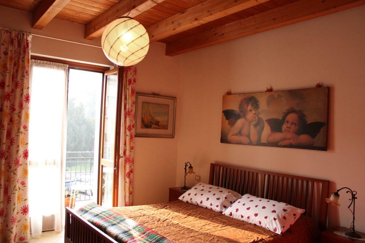 Bed & Breakfast Lucy บาร์โดลิโน ภายนอก รูปภาพ