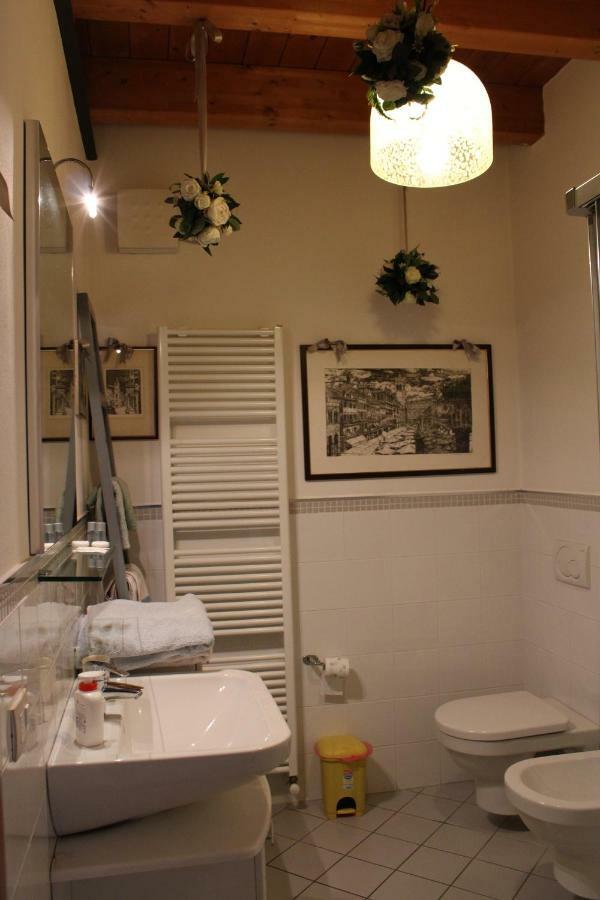Bed & Breakfast Lucy บาร์โดลิโน ภายนอก รูปภาพ